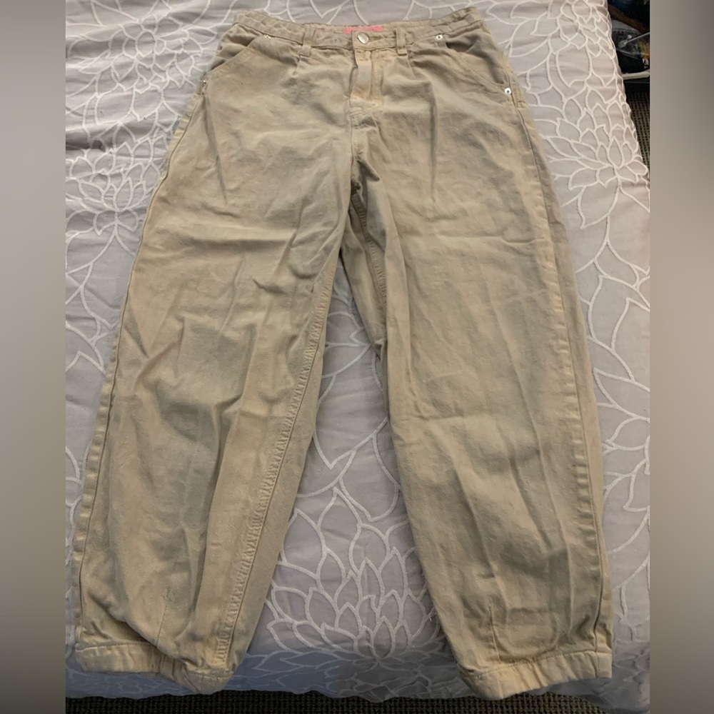 Women’s baggy Khaki pants